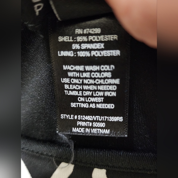 ENFOCUS Petite size8P Black & White Geometric Print Midi Dress w/ 3/4 Sleeves - Picture 5 of 7